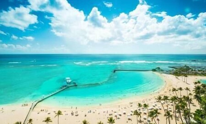 Waikiki Complejo | HGVC Waikikian, Beachfront Resort, Pool, Hot Tub