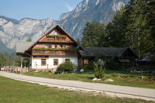 Ukanc Casa | Hiša Erlah