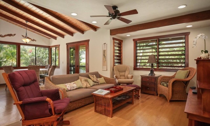 Honaunau-Napoopoo Casa | Hi6A-ST1- The Dolphin Bay House