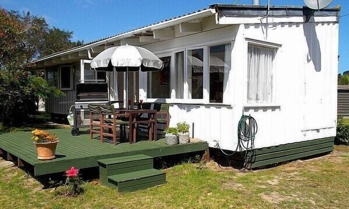 Whangamata Cabaña | Hibiscus Cottage - Whangamata Bach