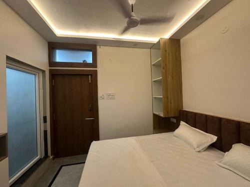 Ranchi Hotel | HIBISCUS Hotel and Banquet