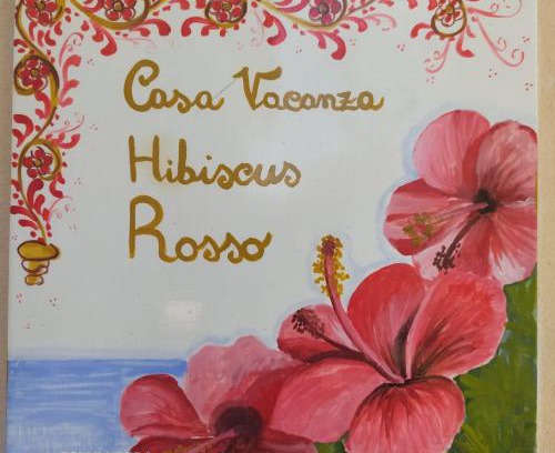 Donnalucata Casa | Hibiscus Rosso