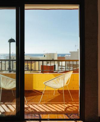 Puerto de Guimar Apartamento | Hidalga Piso con terraza y vistas al mar