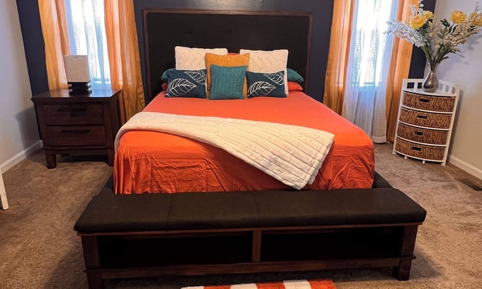 Fayetteville Casa | Hidden 3 Bedroom Gem in a centralized location