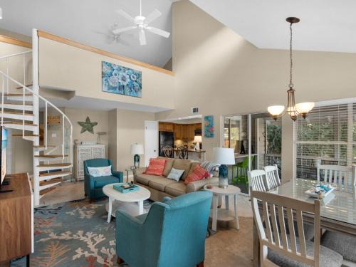 Miramar Beach Apartamento | Hidden Dunes Cottage 155 by Newman-Dailey