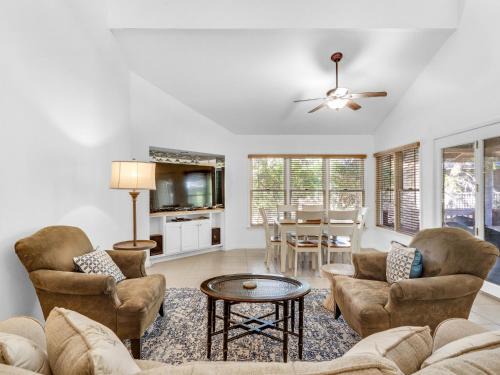 Miramar Beach Apartamento | Hidden Dunes Cottage 217 by Newman-Dailey