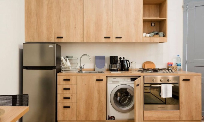 Mar Mikhael Apartamento | Hidden Gem 1BR Apartment, 24/7 Power