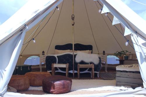 Berne Otro | Hidden gem! boho glamping tent with pool and hot tub