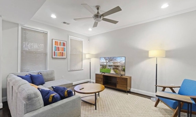 Barney Circle Casa | Campos de lavanda @ Capitol Hill, a 2 cuadras del metro