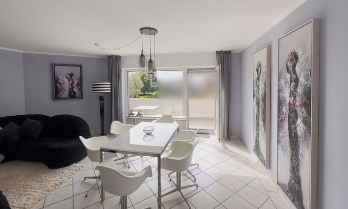 Juelich Apartamento | Hidden Gem: freshly renovated 100 sqm