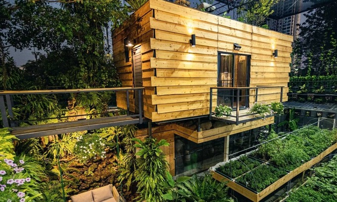 Chatuchak Cabina | Hidden gem in BKK! Treehouse-styled cabin in a lush private aviary-Pet Friendly!