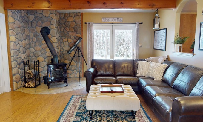Twin Mountain Casa | “HIDDEN GEM” of the white mountains: Just minutes to Bretton Woods & Cannon!