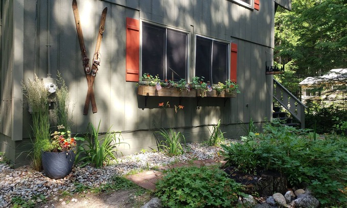 Bridgton Casa | Hidden Haven en Moose Pond, cerca de Shawnee Peak en Knights Hill Assoc.