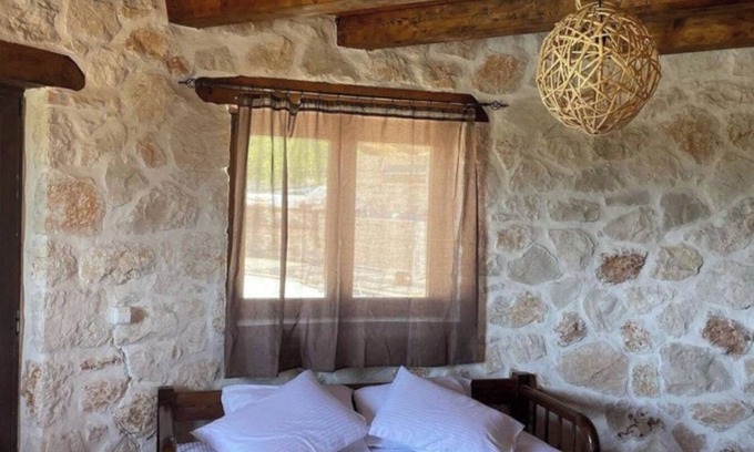 Koiliomenos Villa | Hidden Hills Bio Farm with Private Pool