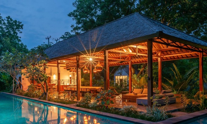 Gerokgak Cabaña | Hidden in Nature, Found by You!