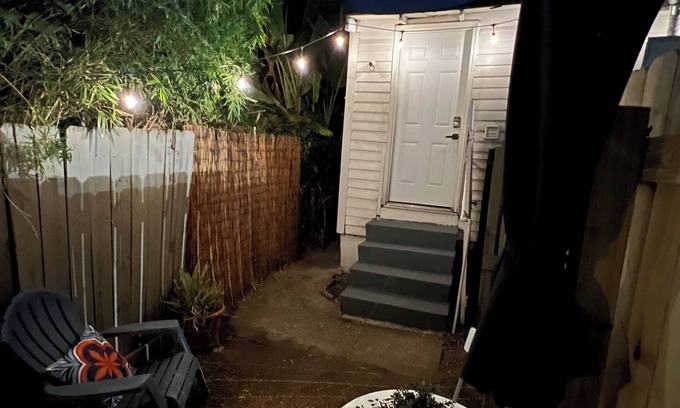 Broadmoor Casa | Hidden Sanctuary Uptown! 5 mins to Tulane and Loyola.