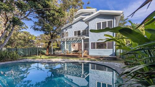 Killcare Casa | 'Hideaway Bayside' by HolidayCo