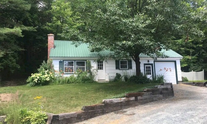 Springfield Cabaña | Hideaway Cottages, Cottage B