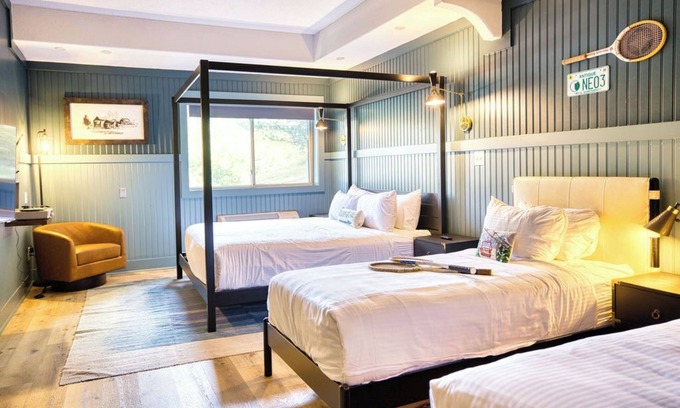 Mount Sunapee Hotel | Hideaway Inn Mt.Sunapee