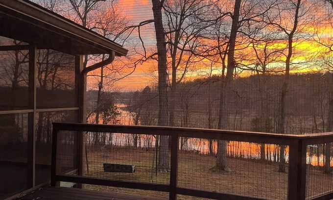 Falls of Rough Casa | Hideaway large ranch by Rough River