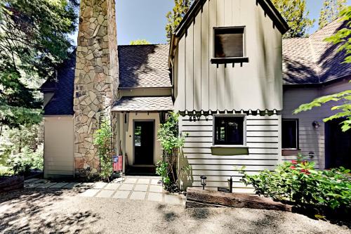 Lake Arrowhead Casa | Hideaway Pines