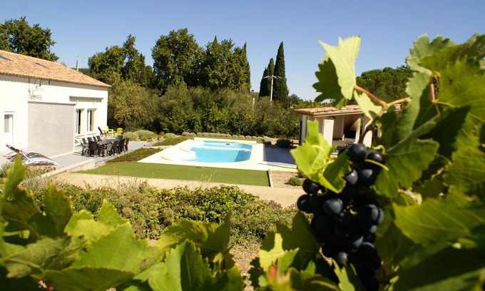 Embres-et-Castelmaure Casa | Villa confortable en el corazón de Corbières con piscina climatizada