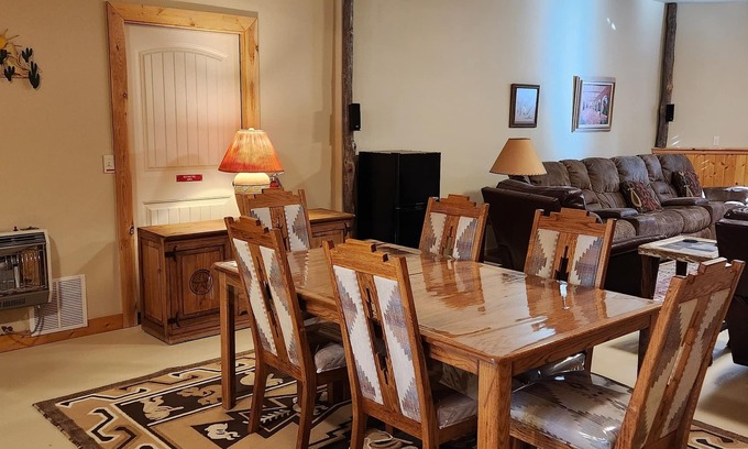 Cloudcroft Cabina | "High End Luxury Cabin", Forest Access, Spacious, Views, Elevation, Sparkling