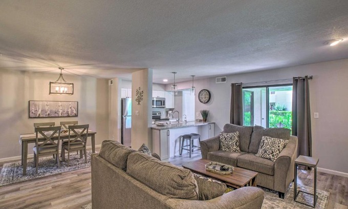 Central Scottsdale Apartamento | High-End Scottsdale Sanctuary with Pool Access!