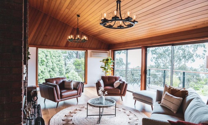 Kalorama Casa | High Grange Luxury Mountain Retreat - Pool, Spa, Sauna
