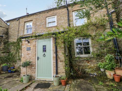 Hawes Casa | High House