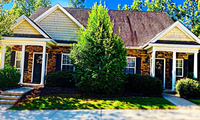Athens Condominio | High Point 301 2BR / 2BA Condo cerca de la Universidad de Georgia Football y DT Athens GA