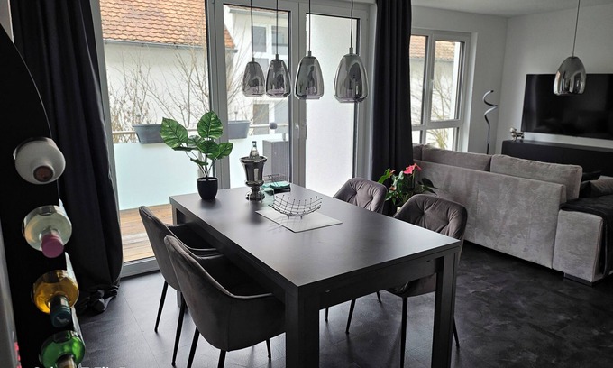Marburg Apartamento | High-quality and modern 3-room apartment with parking space and balcony