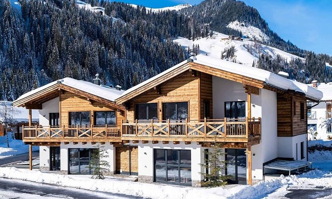 Kleinarl Casa | Apartamento de alta calidad con guardaesquís
