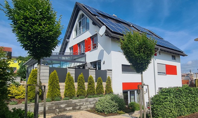 Heroldstatt Apartamento | High-quality vacation apartment with beautiful terrace and infrared sauna