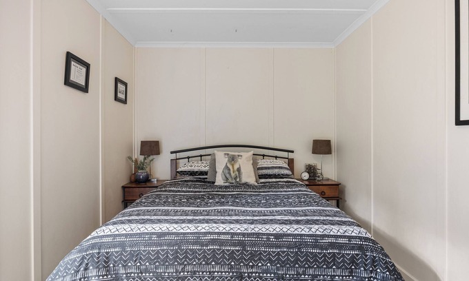 Halls Gap Cabaña | High Road Haven - When will you relax to the rhythm of nature?