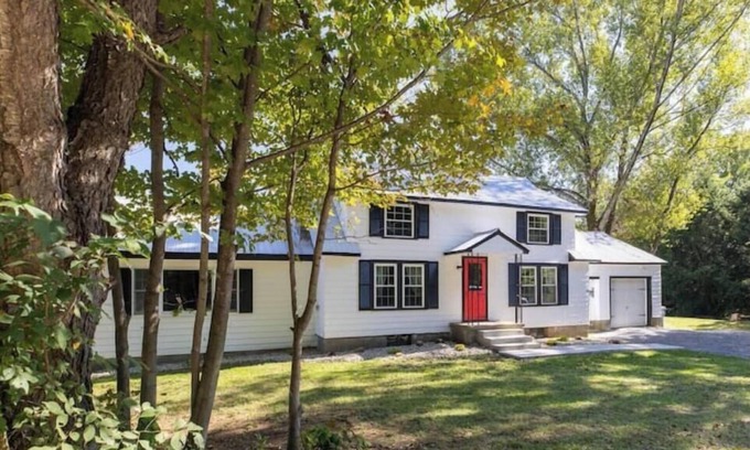 Athol Casa | High Street Hideaway