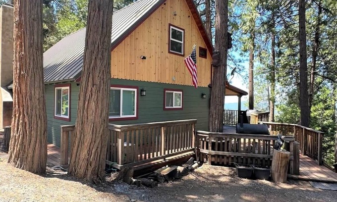 Sonora Casa | High View Cabin- Twain Harte