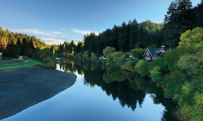 Monte Rio Cama Y Desayuno | Highland Dell Lodge
