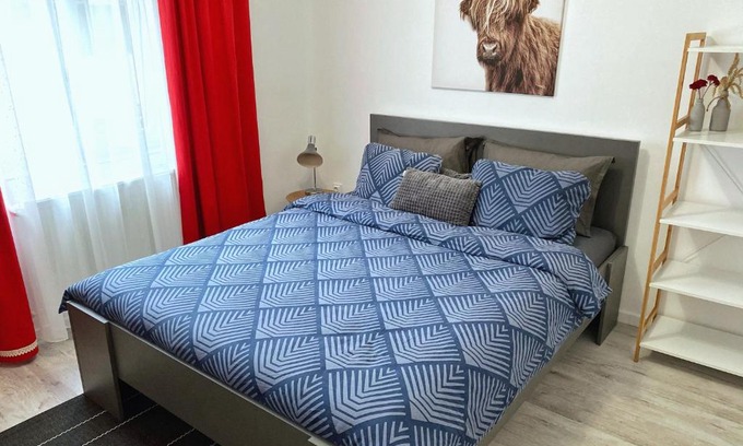Oradea Apartamento | Highland Home - Lovely cozy apartment with Netflix