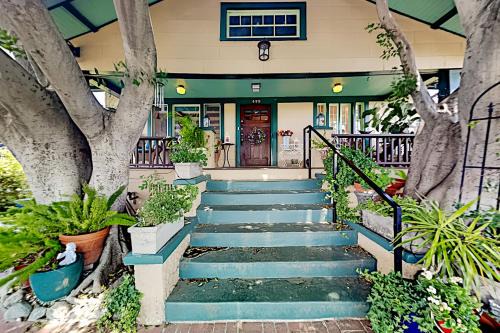 Eagle Rock Casa | Highland Park Haven