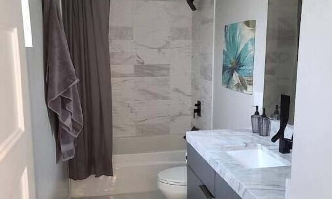 Sloan Lake Casa | Highlands Fully furnished 1 bedroom Guest House!