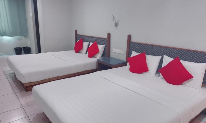 Mukah District Hotel | Highway Inn