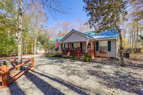Charter Hills Casa | Hike and Bike in Beech Mtn Resort Pet-Friendly Home