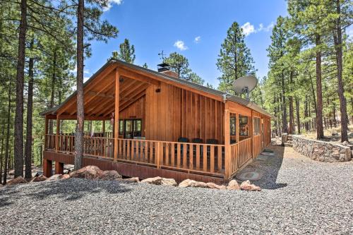 Greer Casa | Hike, Bike and Ski, 12 Mi to Slopes Serene Cabin
