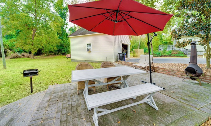 Burgaw Apartamento | Cozy Burgaw Apartment w/ Deck ~ 4 Mi to River