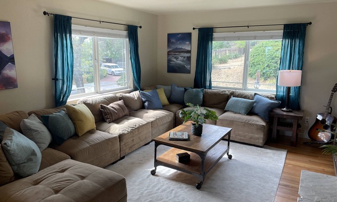 North Auburn Casa | Hike, Bike, Shop w/ Pool - Its all right here in Auburn