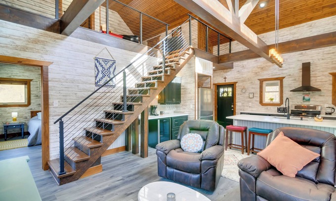 Heidelberg Cabina | Hike & Climb: Pet-Friendly Red River Gorge Cabin!
