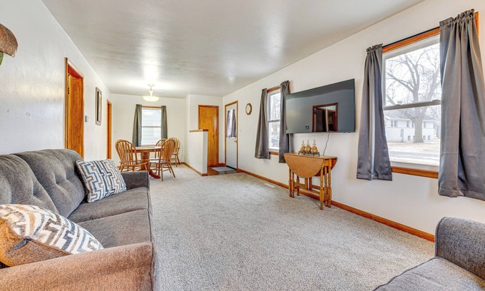 Lake Mills Casa | Hike, Fish & Boat: Lake Mills Home w/ Yard