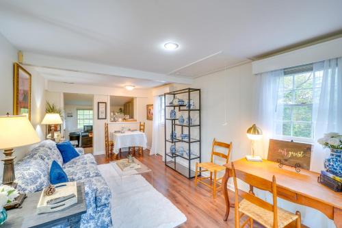 Leesburg Casa | Hike, Sip and Explore Charming Waterford Cottage!