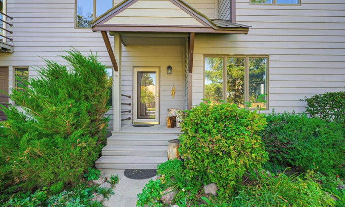 Pagosa Springs Apartamento | Hike, Ski & Dine: Pagosa Springs Getaway!